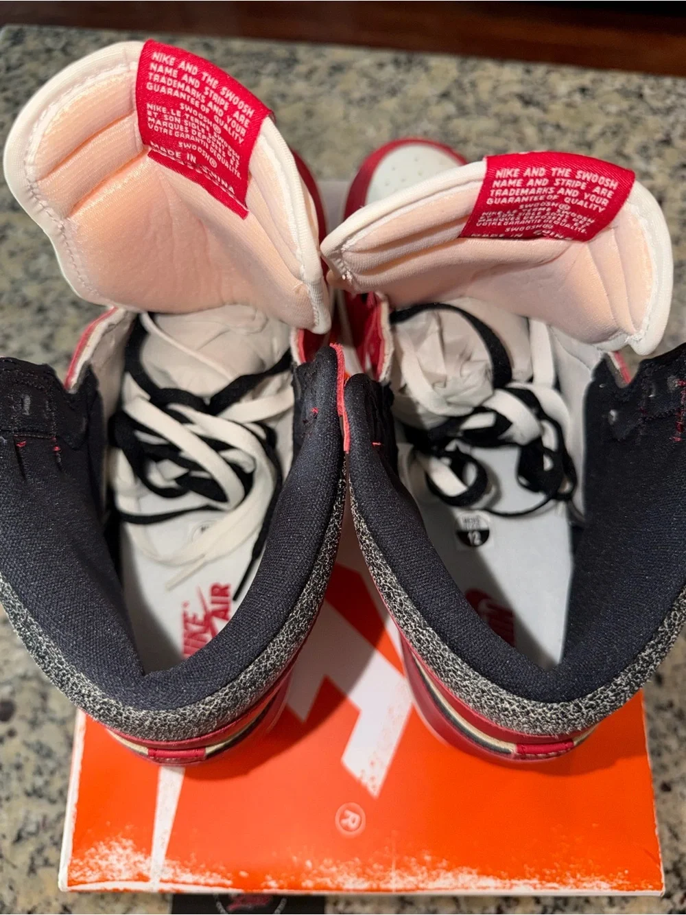 Size 12 Jordan 1 Retro High Chicago Lost & Found SKU DZ5485-612 DS Damaged Box